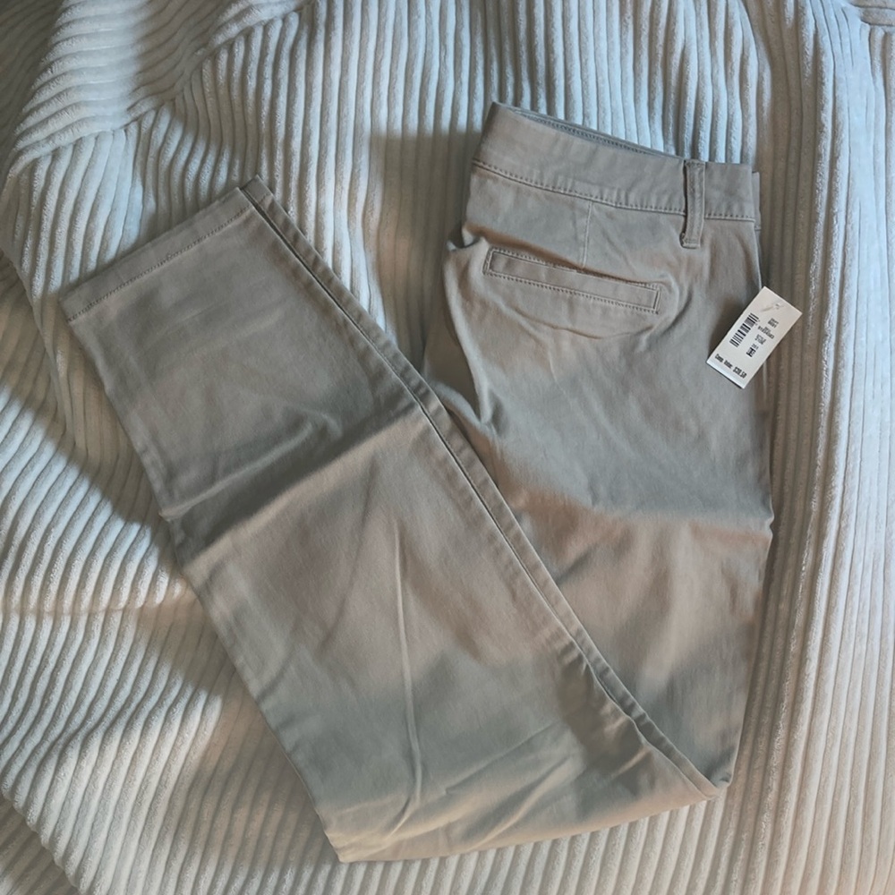 Aeropostale skinny stretch khakis
